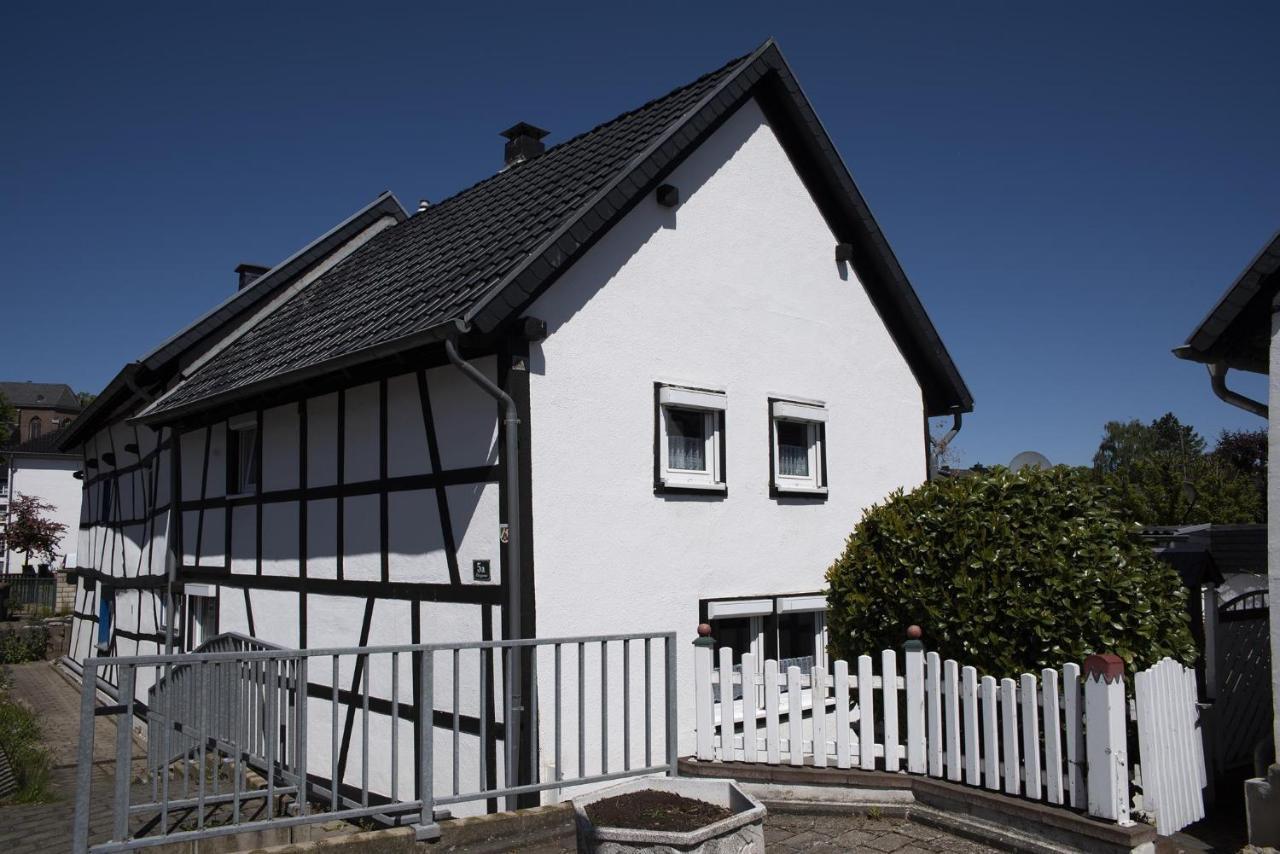 Rosige Zeiten, Ferien Im Fachwerkhaus Mechernich Dış mekan fotoğraf